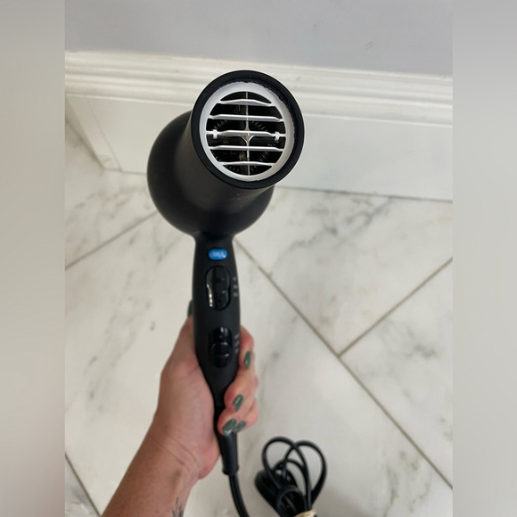 Ceramix Xtreme by BaByliss PRO, black multi speed temp with cool shot hair dryer - Picture 4 of 4